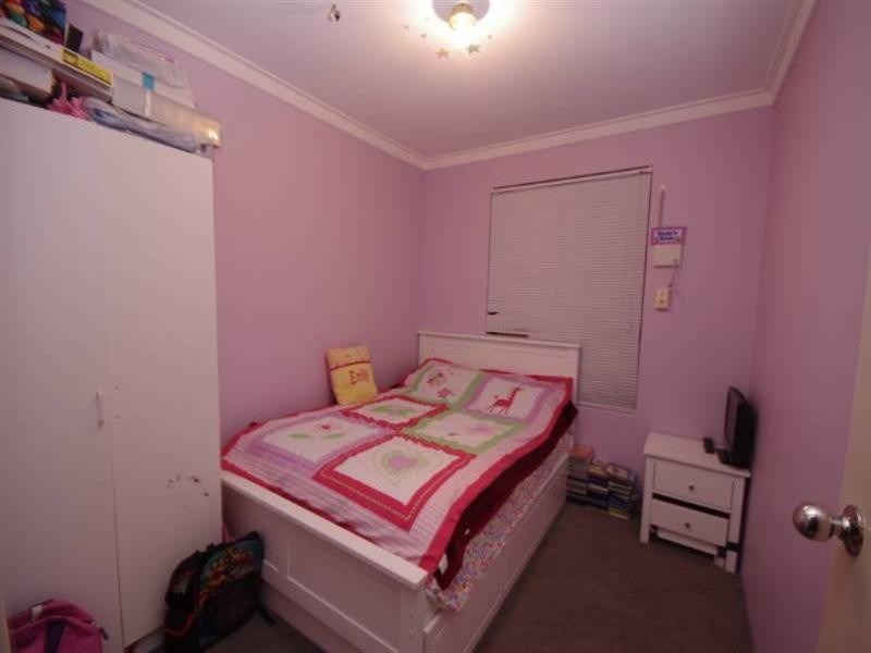 15 Chenile Mews, Mirrabooka WA 6061