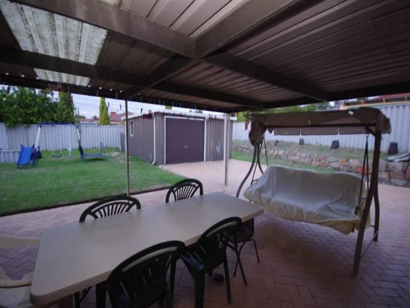 15 Chenile Mews, Mirrabooka WA 6061