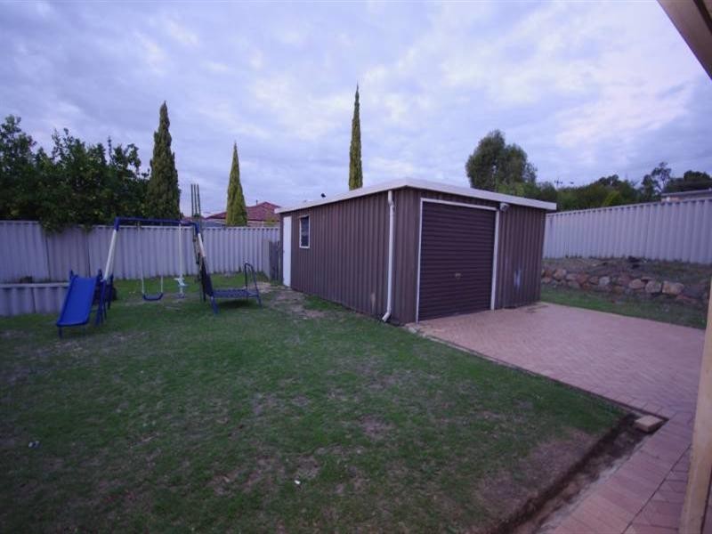 15 Chenile Mews, Mirrabooka WA 6061
