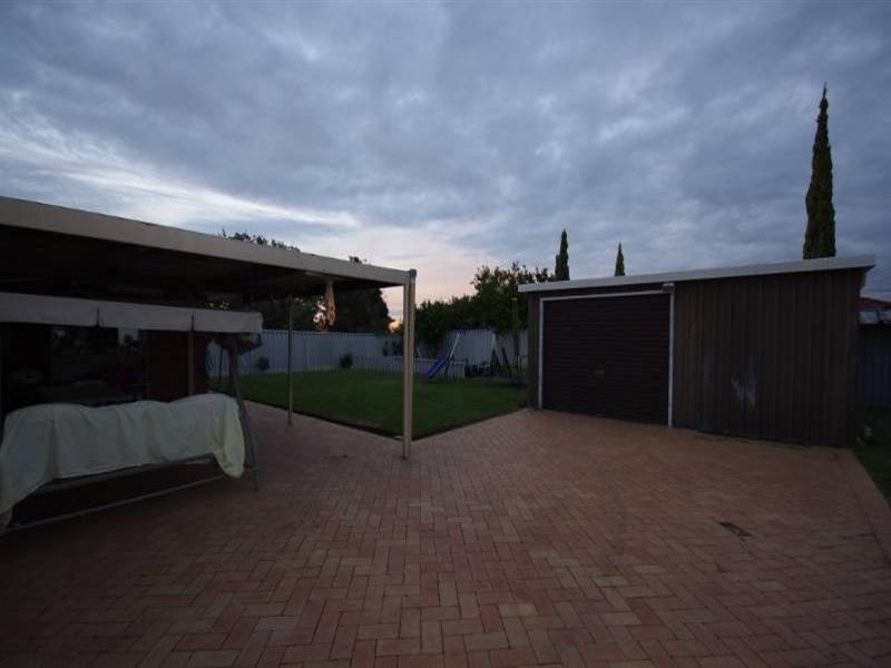 15 Chenile Mews, Mirrabooka WA 6061