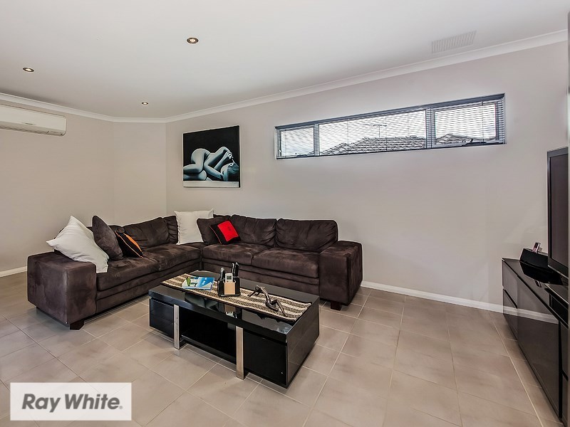 103a Rochester Circle, Balga WA 6061
