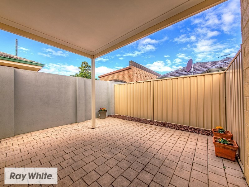 103a Rochester Circle, Balga WA 6061
