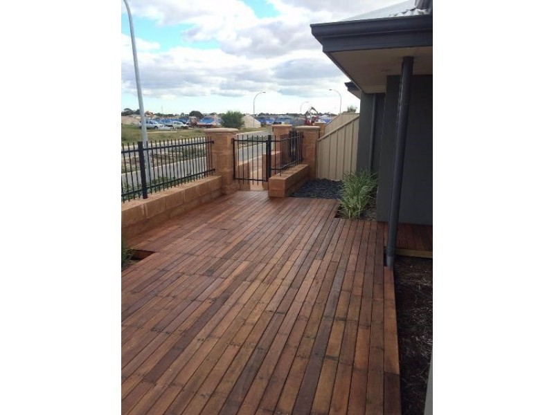 146 Suffolk Street, Caversham WA 6055