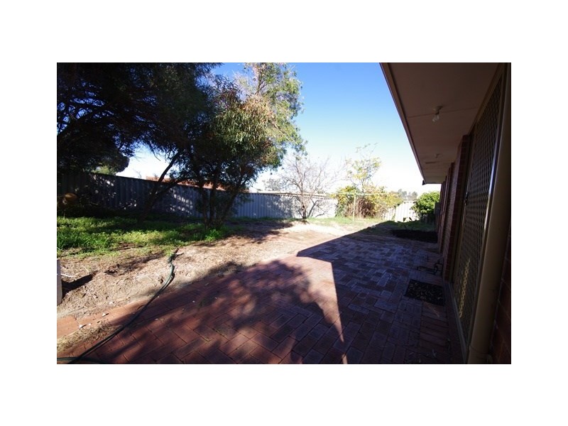 6 Alba Court, Mirrabooka WA 6061