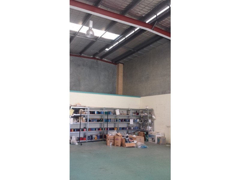 1/27 Enterprise Crescent, Malaga WA 6090