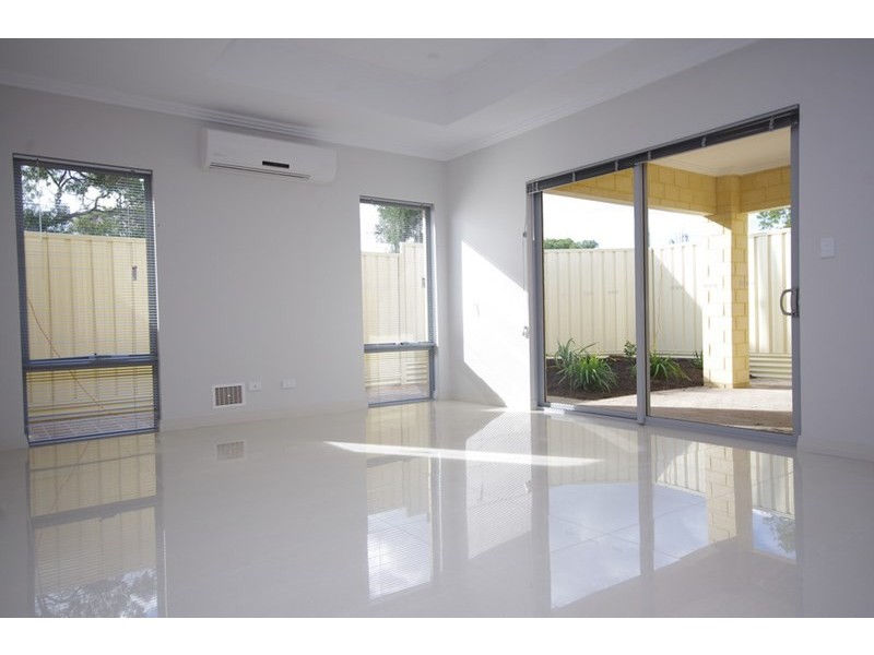 14 and 16 Danehill Way, Balga WA 6061