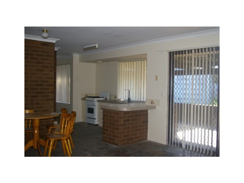 8 Crucis Close, Mirrabooka WA 6061
