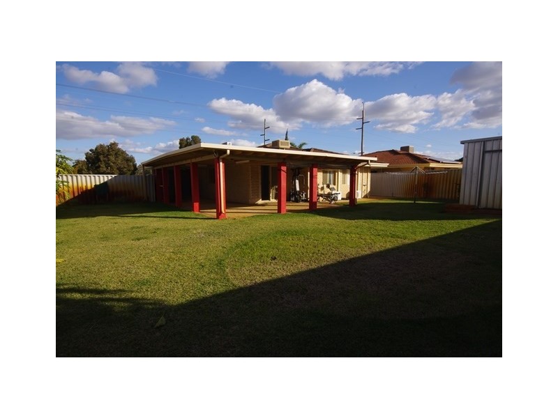 79 Cassowary Drive, Ballajura WA 6066