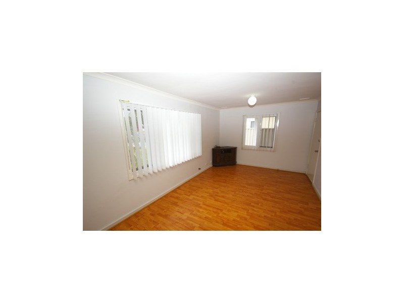 29 Stroughton Road, Westminster WA 6061