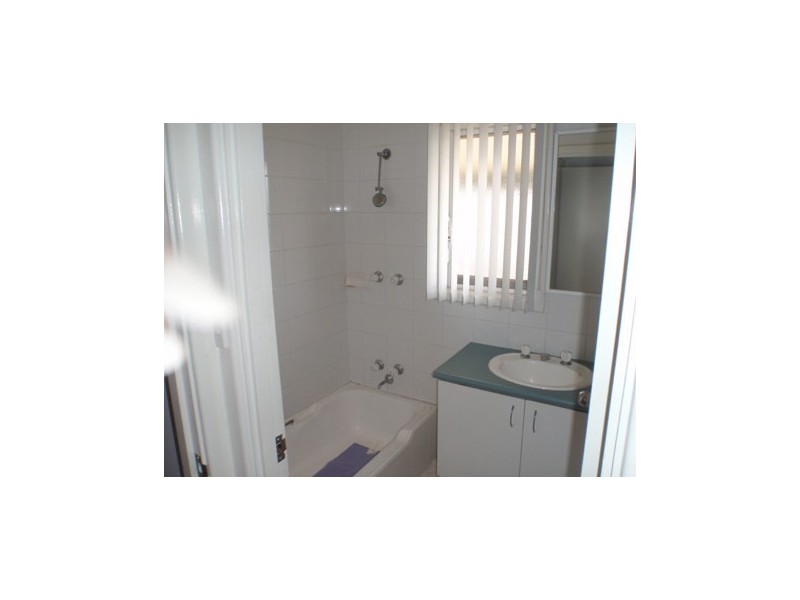 29 Stroughton Road, Westminster WA 6061