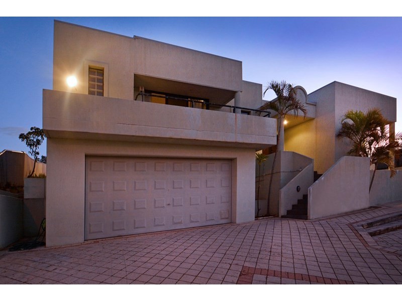 18 Clipper Drive, Ballajura WA 6066