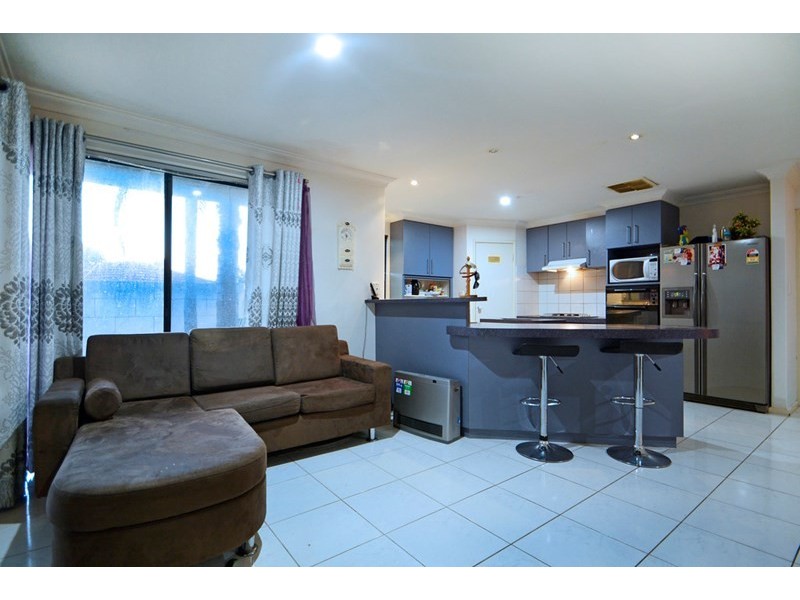 18 Clipper Drive, Ballajura WA 6066