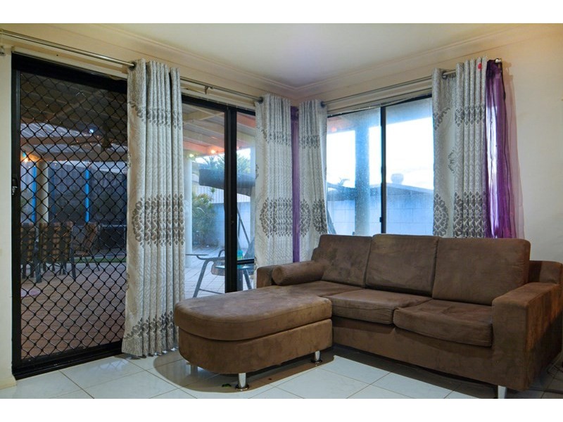 18 Clipper Drive, Ballajura WA 6066