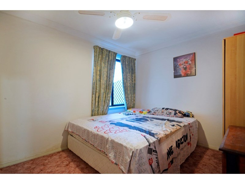 18 Clipper Drive, Ballajura WA 6066