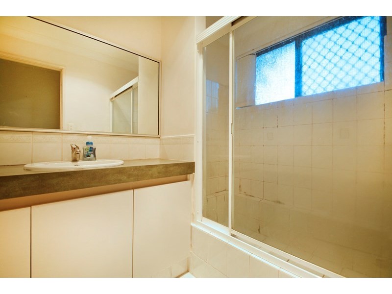 18 Clipper Drive, Ballajura WA 6066