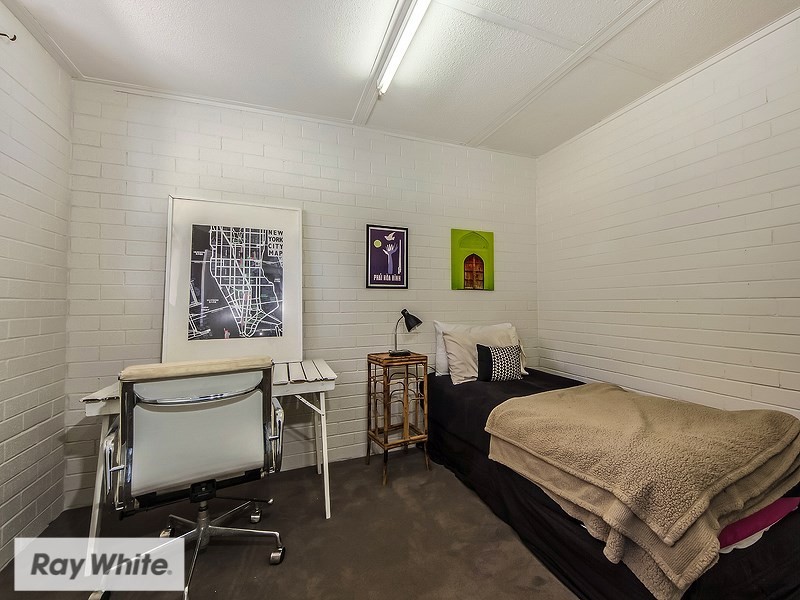 36 Denston Way, Girrawheen WA 6064