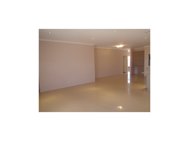 78 Gaby Way, Marangaroo WA 6064