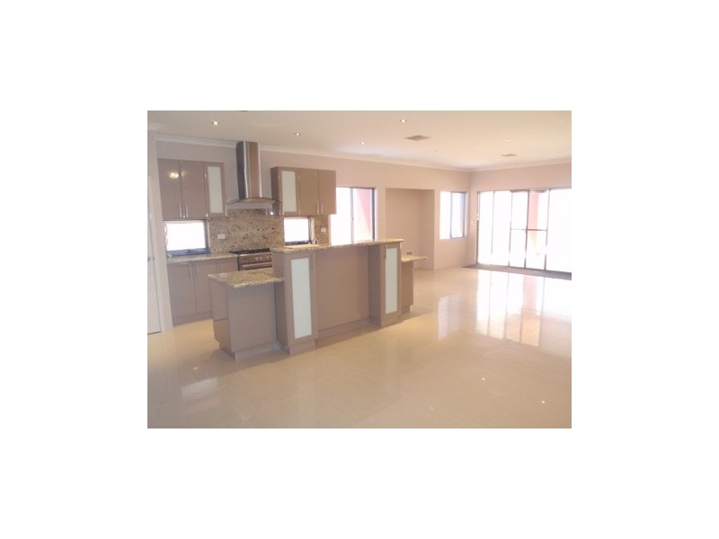 78 Gaby Way, Marangaroo WA 6064