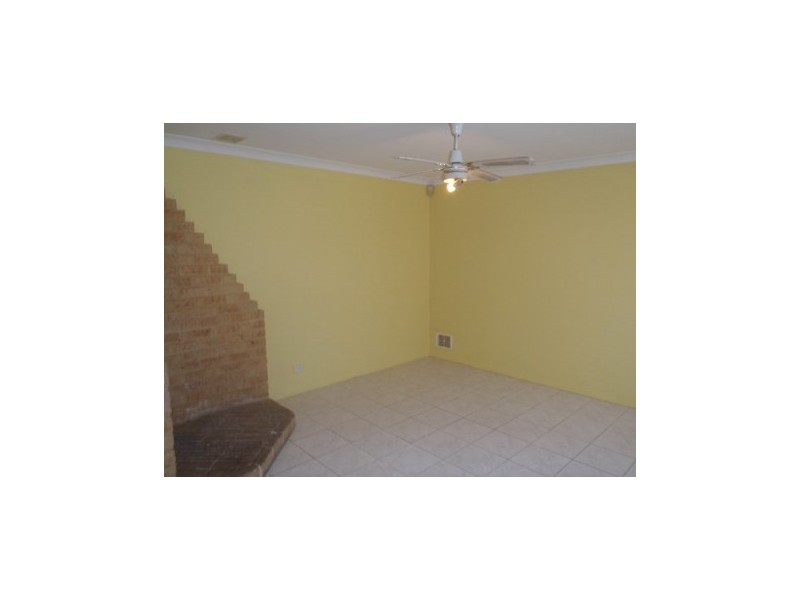 8 Snowberry Retreat, Mirrabooka WA 6061