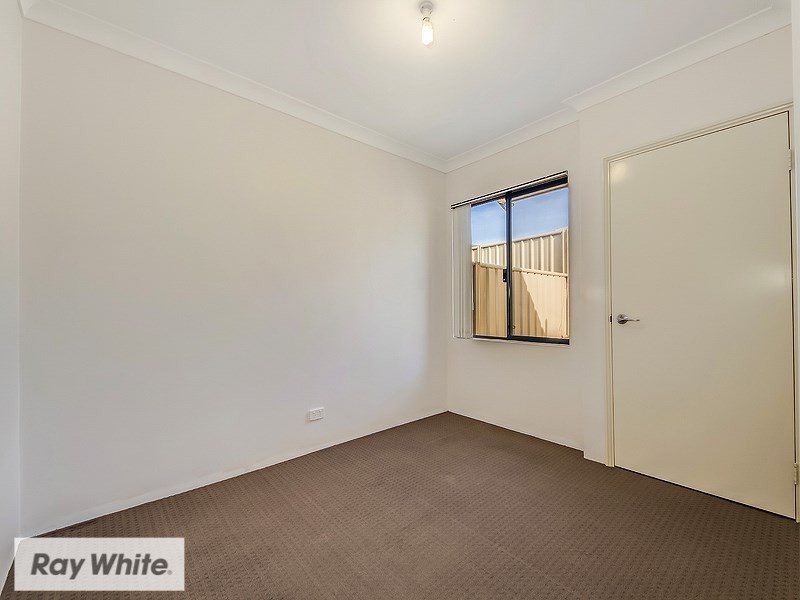 1 Falmer Lane, Girrawheen WA 6064