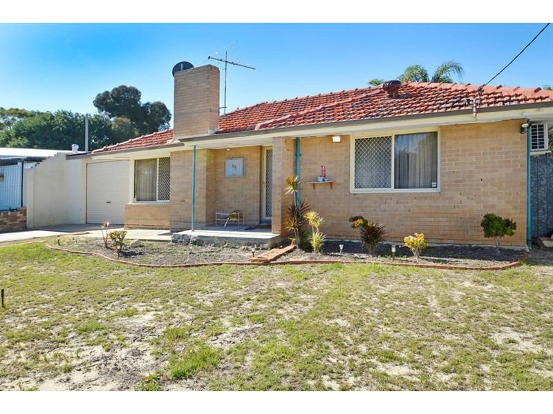 39 Altone Road, Lockridge WA 6054