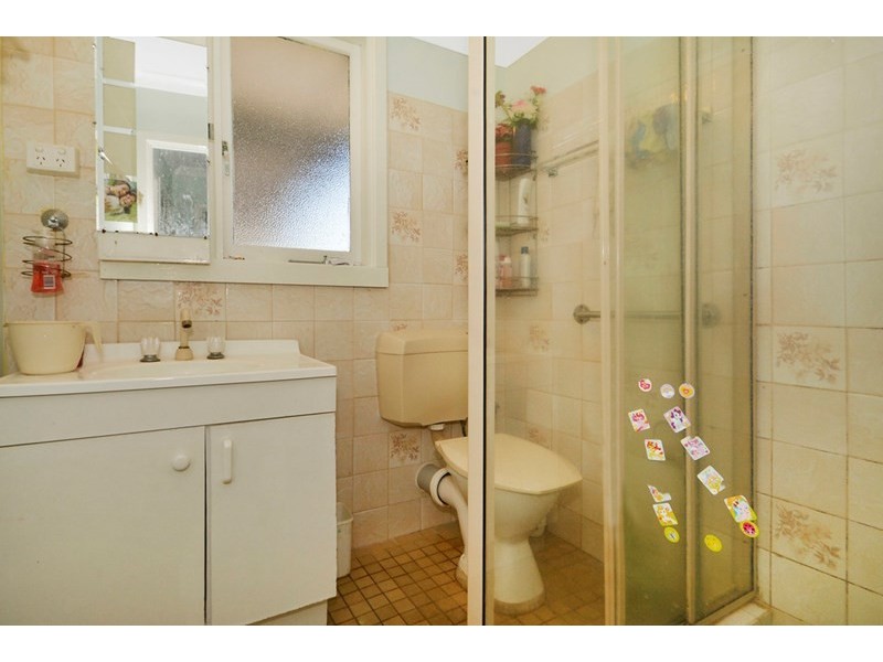 39 Altone Road, Lockridge WA 6054