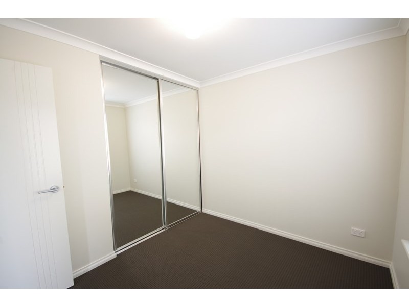 1,2and3/48 Kembla Circle, Madeley WA 6065