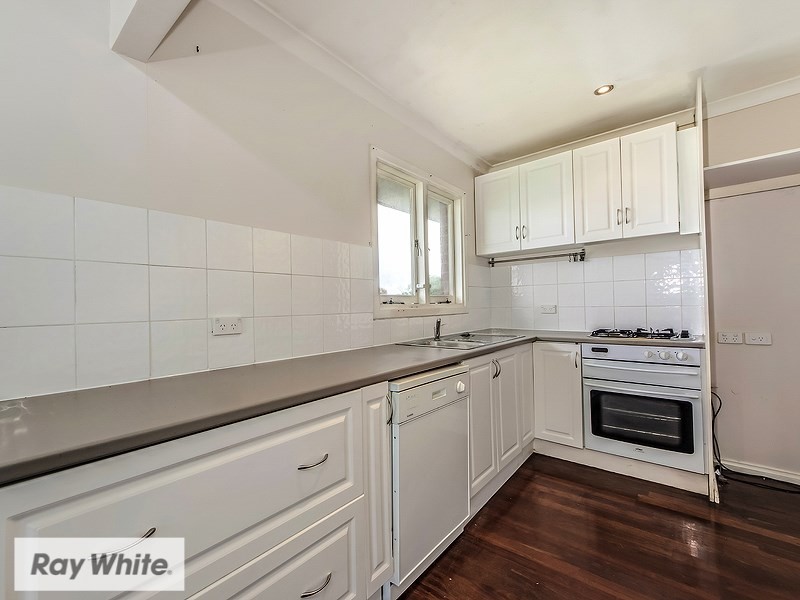 32 Denston Way, Girrawheen WA 6064