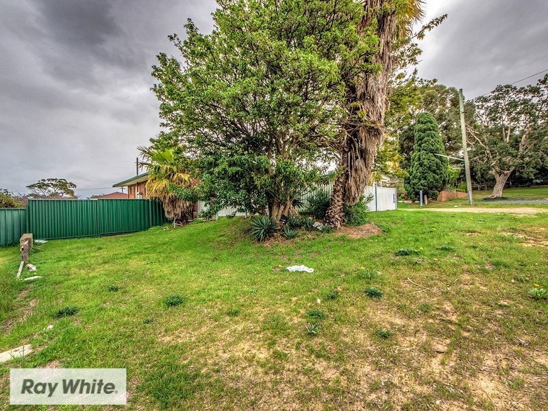 32 Denston Way, Girrawheen WA 6064