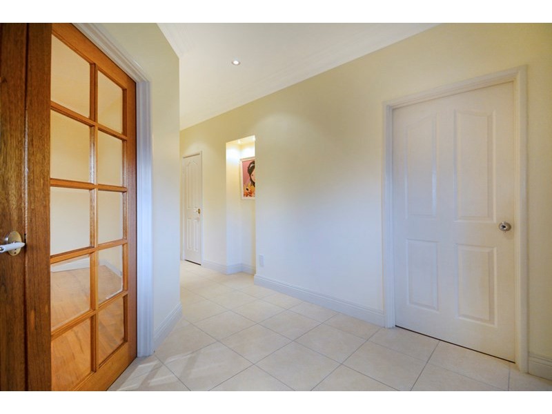 9 Burnsall Way, Darch WA 6065