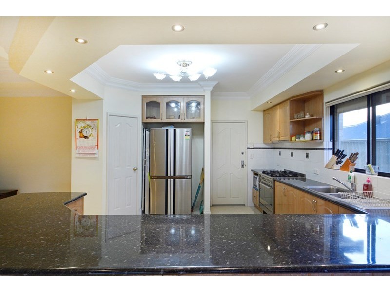 9 Burnsall Way, Darch WA 6065