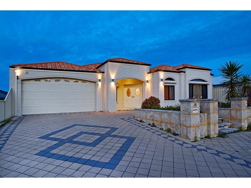 9 Burnsall Way, Darch WA 6065