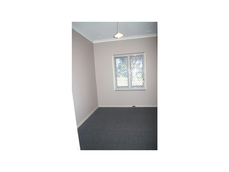 13 Greville Way, Girrawheen WA 6064