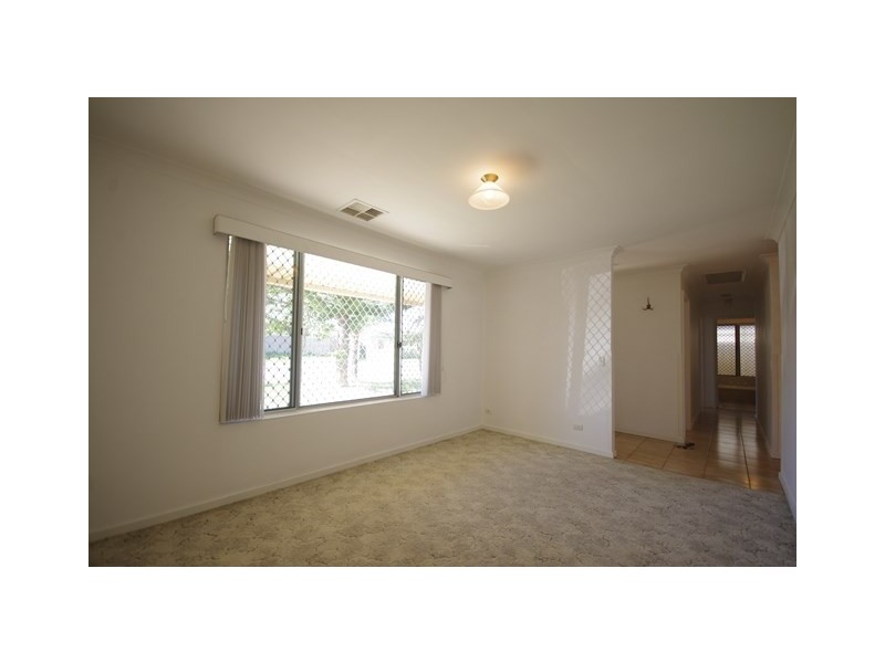 2 Dryandra Drive, Mirrabooka WA 6061