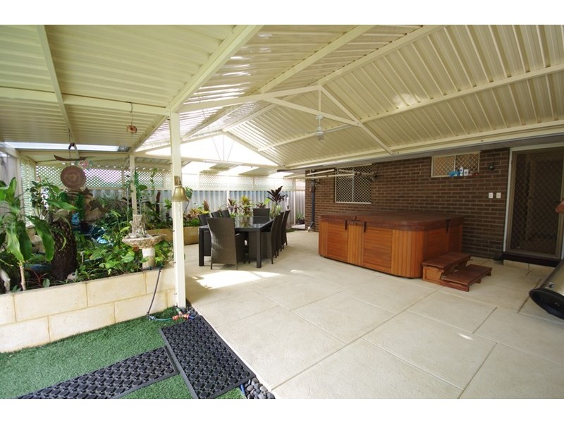 36 Curtis Way, Girrawheen WA 6064