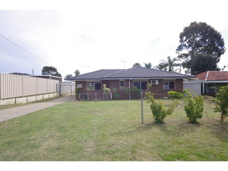 36 Curtis Way, Girrawheen WA 6064