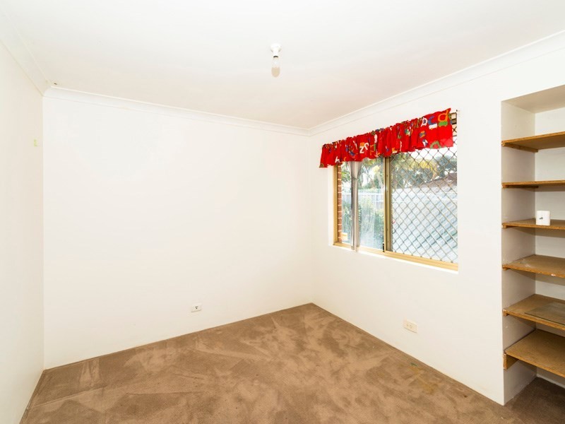 5 Breccia Court, Ballajura WA 6066