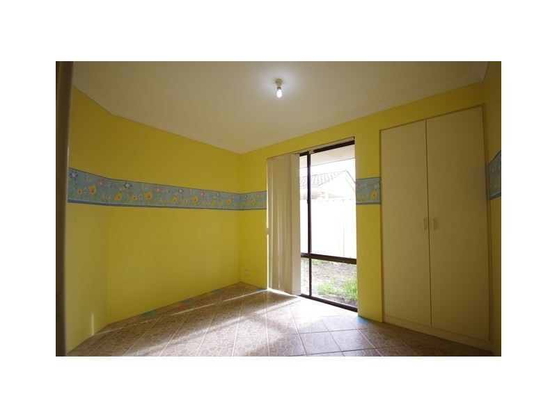 7 Sandpiper Close, Ballajura WA 6066