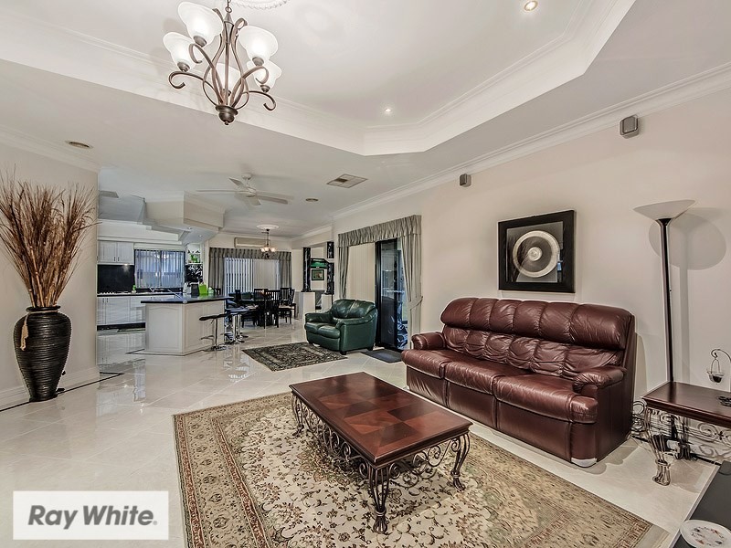 79 Everglades Parade, Landsdale WA 6065