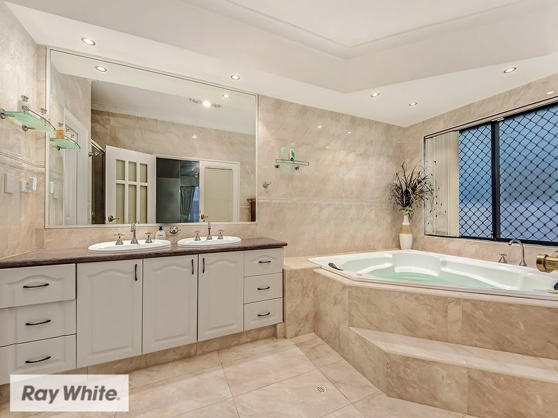 79 Everglades Parade, Landsdale WA 6065