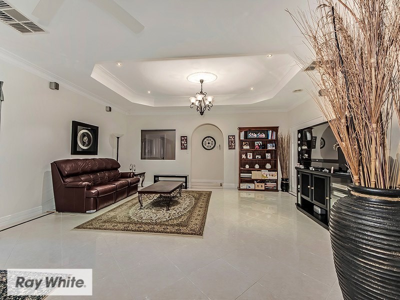 79 Everglades Parade, Landsdale WA 6065