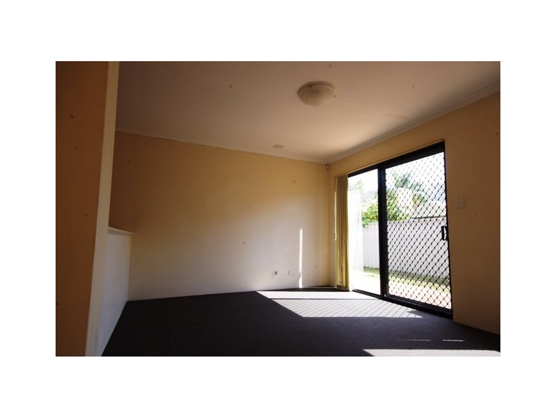 8B Nanson Way, Nollamara WA 6061