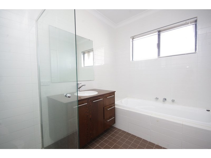 7D Oakney Avenue, Nollamara WA 6061