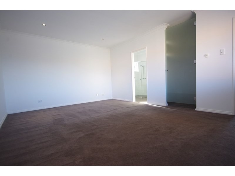 7D Oakney Avenue, Nollamara WA 6061