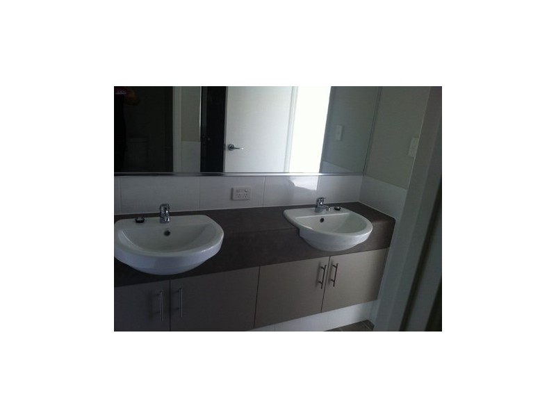 30 Sacramento Parade, Hocking WA 6065