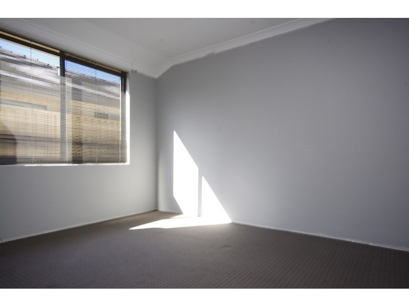 21 Glenesk Street, Madeley WA 6065