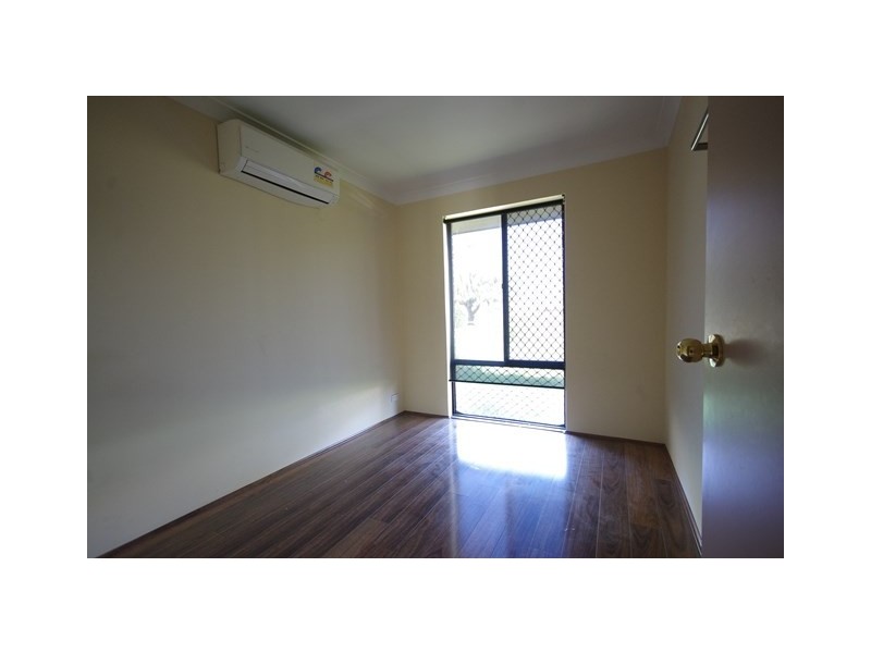 298 Illawarra Crescent, Ballajura WA 6066