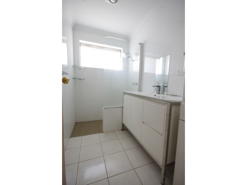 298 Illawarra Crescent, Ballajura WA 6066