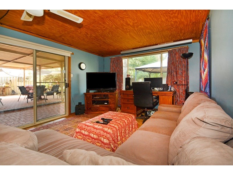 57 Meakers Way, Girrawheen WA 6064