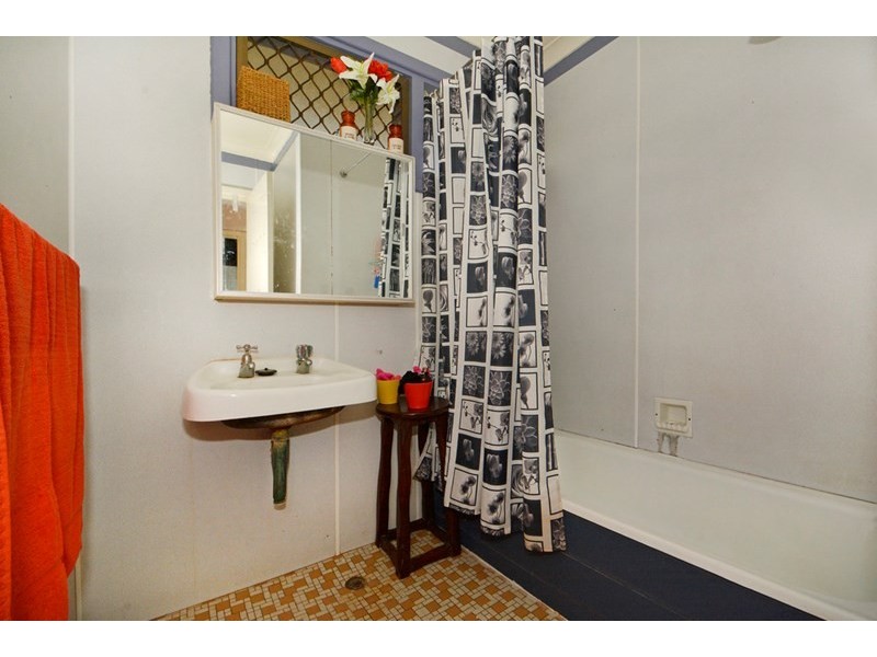 57 Meakers Way, Girrawheen WA 6064